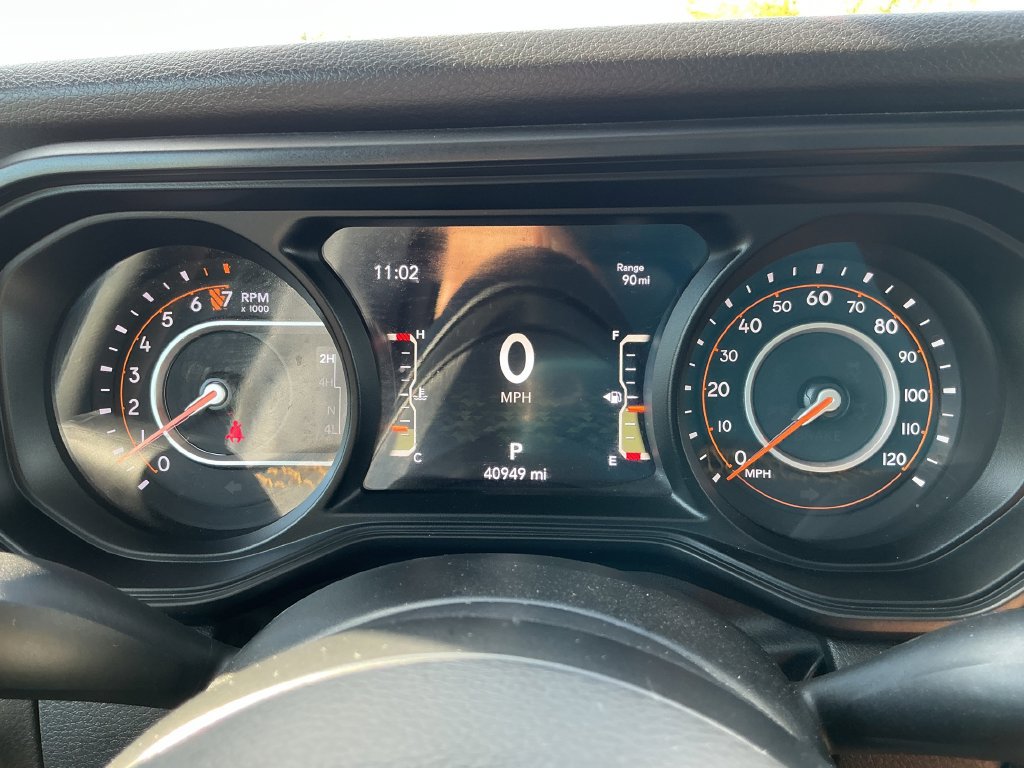 Used 2024 Jeep Gladiator Sport AWD/4WD image 23