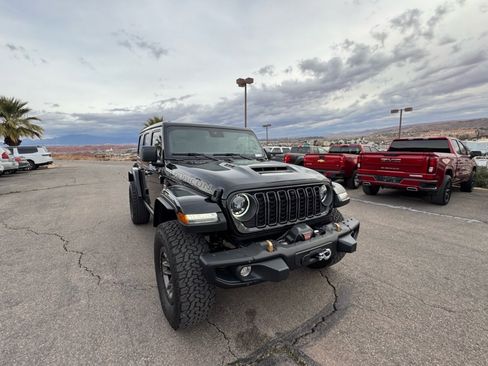 Certified 2024 Jeep Wrangler Unlimited Rubicon 392 image 7