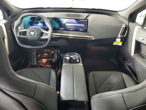 New 2026 BMW iX xDrive45 image 12