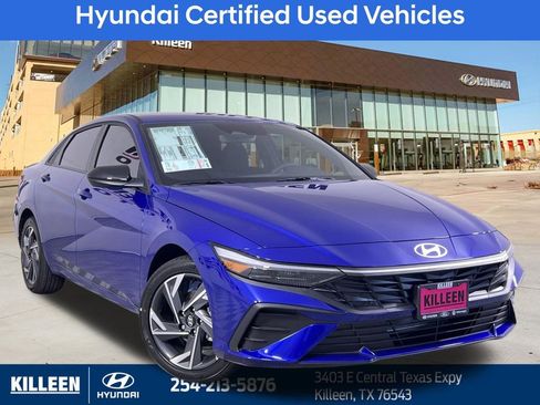 Used 2025 Hyundai Elantra Sport image 1