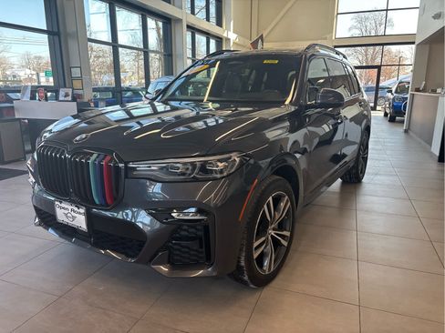 Used 2019 BMW X7 xDrive50i w/ M Sport Package image 1