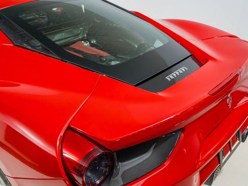 Used 2018 Ferrari 488 GTB RWD image 42