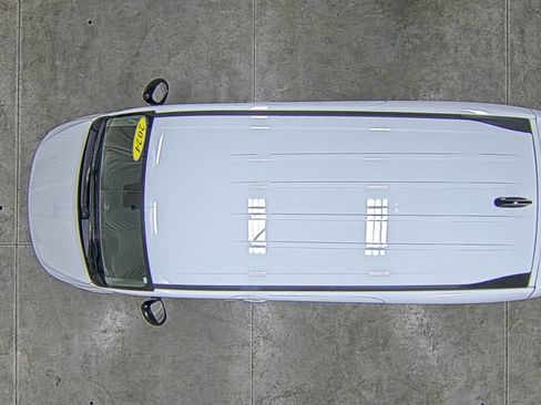 Used 2024 Chrysler Pacifica Select image 39