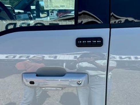 New 2025 Ford F350 Lariat w/ Lariat Ultimate Package AWD/4WD image 10