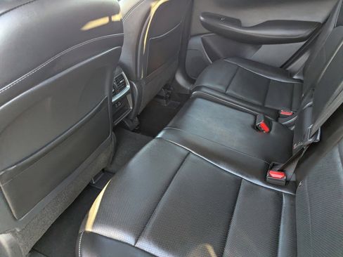 Certified 2024 INFINITI QX50 Luxe image 16