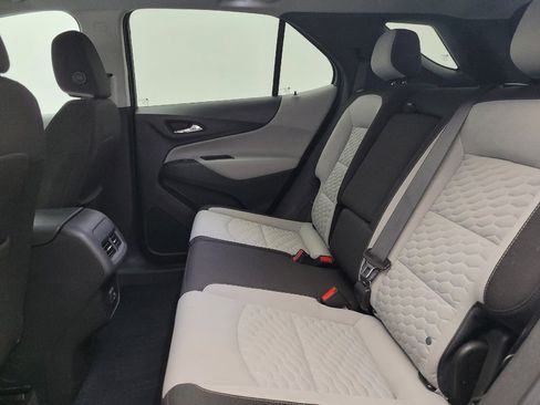 Used 2021 Chevrolet Equinox LT AWD/4WD image 18