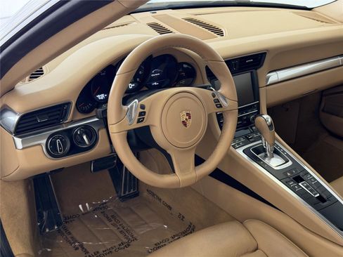 Used 2015 Porsche 911 Carrera image 19