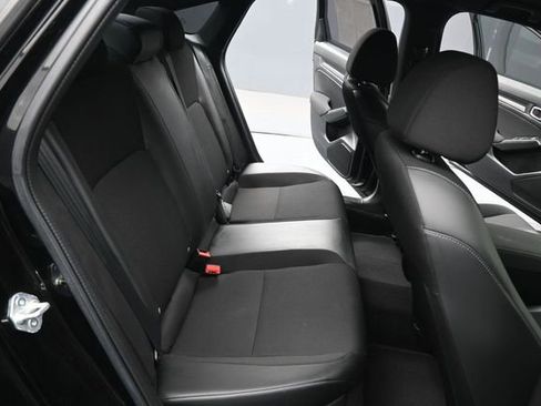 Used 2023 Honda Civic Sport image 14