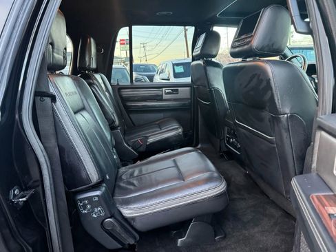 Used 2017 Ford Expedition EL Platinum image 23