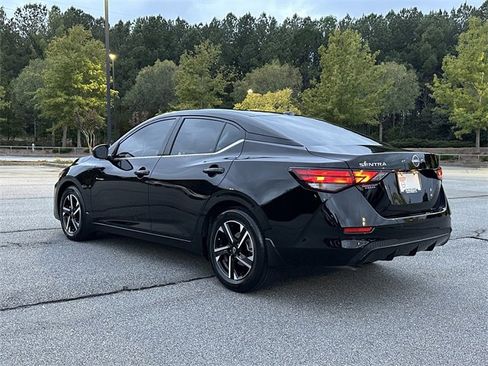Certified 2025 Nissan Sentra SV w/ Trunk Package image 6