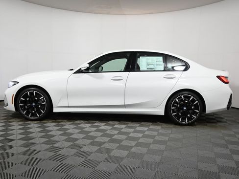 New 2026 BMW 330i xDrive Sedan w/ M Sport Package image 2