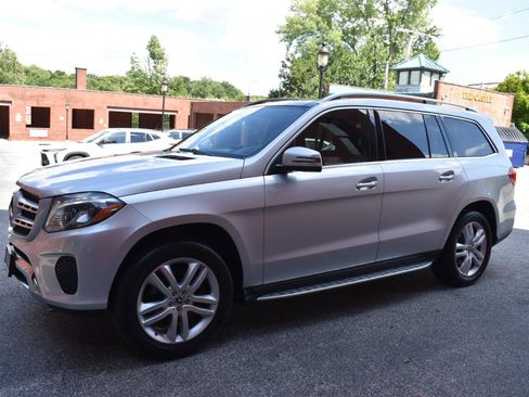 Used 2019 Mercedes-Benz GLS 450 4MATIC image 9