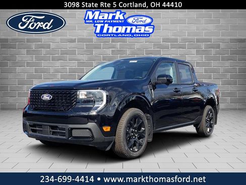 New 2026 Ford Maverick Lariat w/ Black Appearance Package AWD/4WD image 1