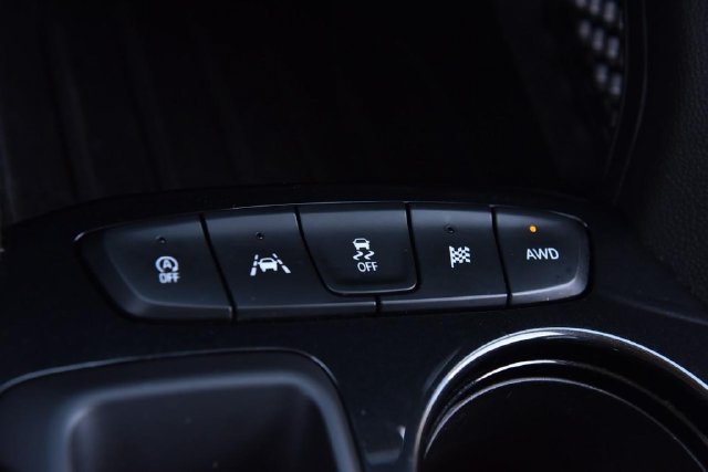 Used 2025 Chevrolet TrailBlazer LT AWD/4WD image 15