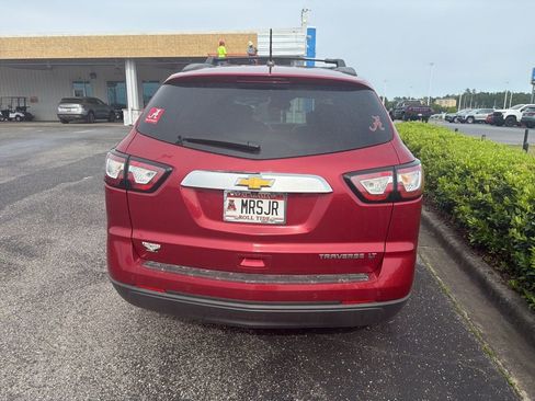 Used 2014 Chevrolet Traverse LT w/ All-Star Edition FWD image 5