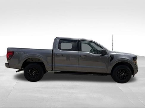 Used 2024 Ford F150 XLT w/ XLT Black Appearance Package AWD/4WD image 19