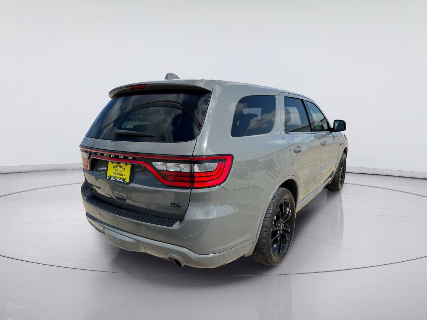 Used 2020 Dodge Durango R/T w/ Blacktop Package AWD/4WD image 3