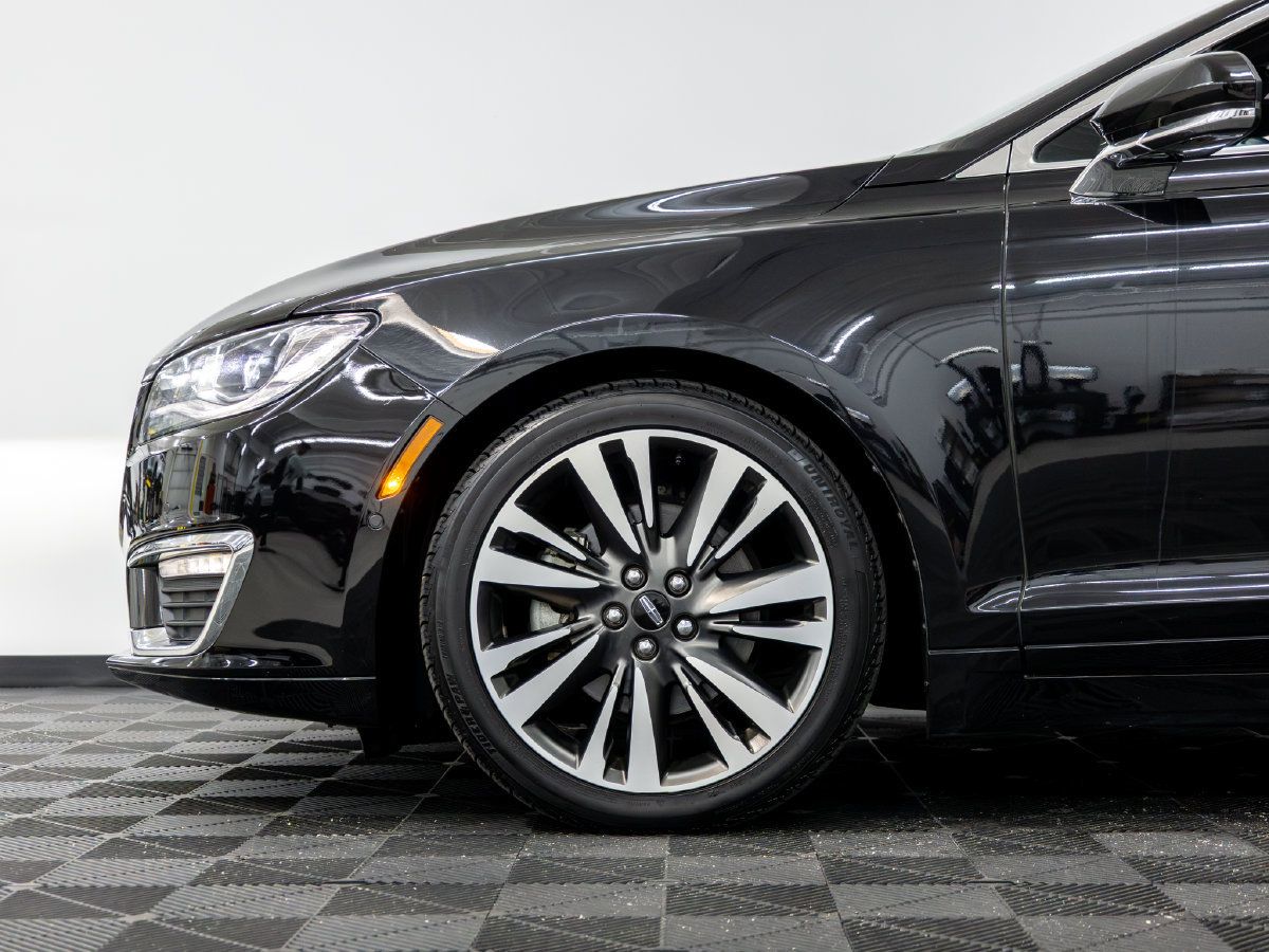 Used 2019 Lincoln MKZ Reserve w/ Luxury Package AWD/4WD image 12