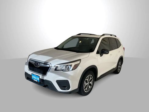 Used 2020 Subaru Forester Premium AWD/4WD image 1