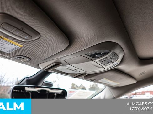 Used 2023 Chrysler Pacifica Limited image 46