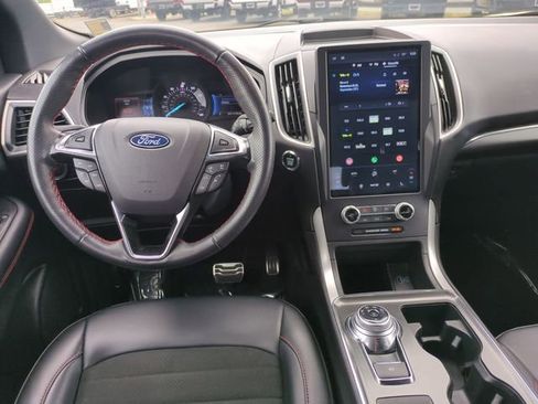Certified 2024 Ford Edge ST-Line AWD/4WD image 28