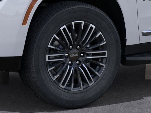 New 2026 GMC Yukon Elevation image 9