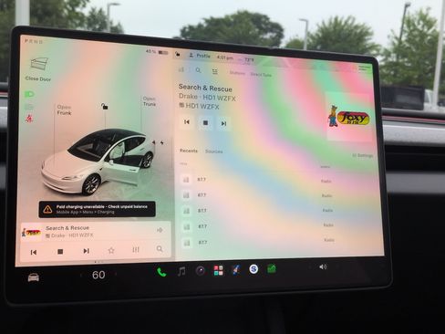 Used 2024 Tesla Model 3 Standard Range RWD image 23