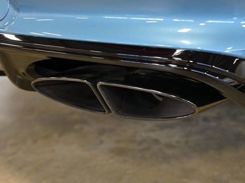 Used 2023 Bentley Bentayga image 14