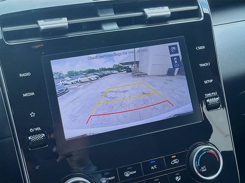 Used 2024 Hyundai Tucson SE FWD image 11