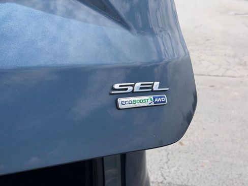 Used 2019 Ford Edge SEL w/ Equipment Group 201A AWD/4WD image 31