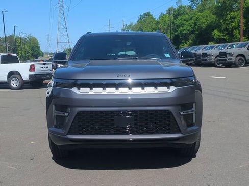 New 2026 Jeep Grand Wagoneer 4WD image 16