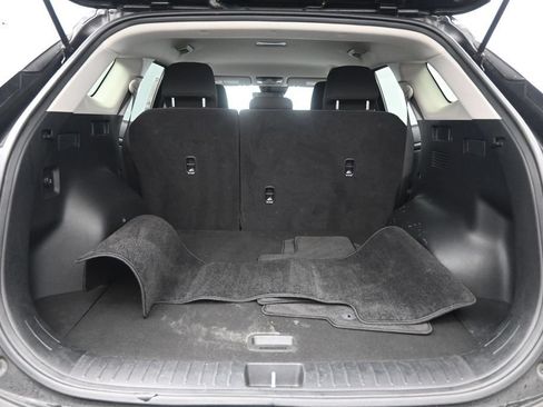 Used 2025 Kia Sportage LX AWD/4WD image 28