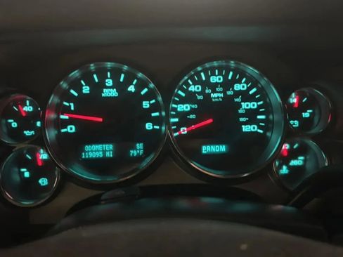 Used 2009 GMC Sierra 1500 SLE w/ Power Pack Plus RWD image 10