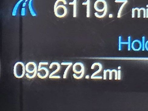 Used 2018 Ford Mustang Premium image 13