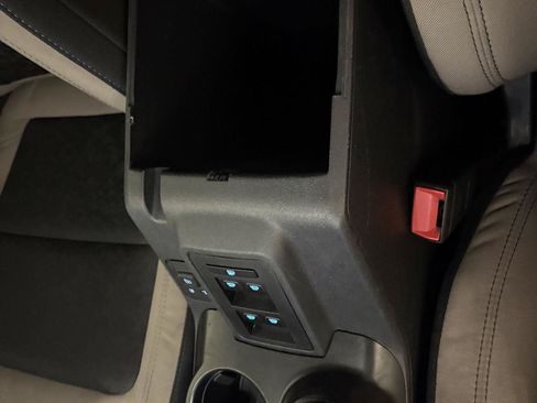 Used 2022 Ford Bronco Wildtrak AWD/4WD image 30