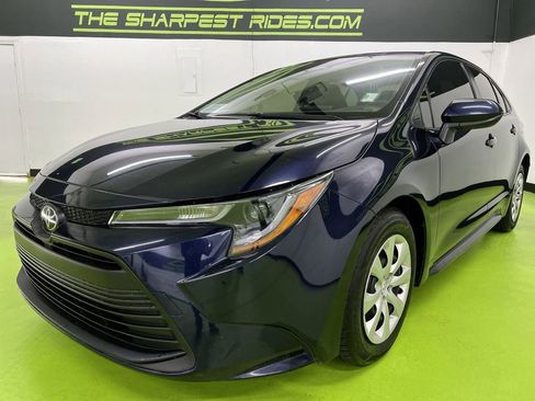 Used 2023 Toyota Corolla LE image 5