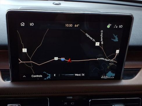 Used 2021 Lincoln Aviator Reserve w/ Equipment Group 202A AWD/4WD image 14