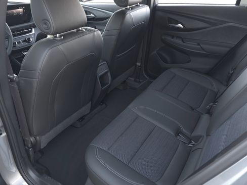 New 2026 Buick Envista Preferred image 25