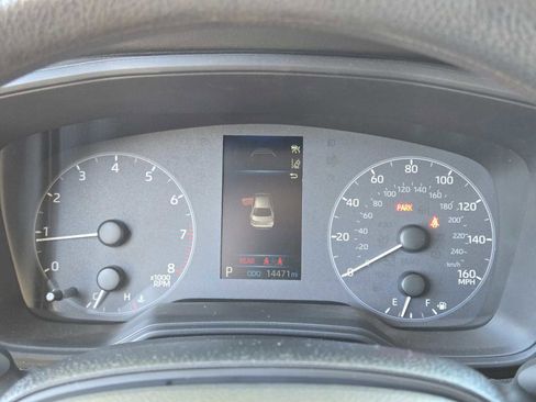 Used 2025 Toyota Corolla LE image 23