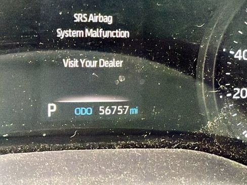 Used 2022 Toyota Sienna XLE FWD image 14