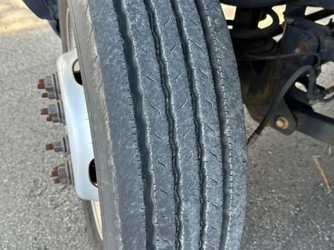 Used 2014 RAM 4500 Tradesman RWD image 26