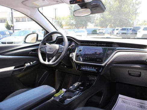 Used 2023 Chevrolet Bolt EUV LT FWD image 22
