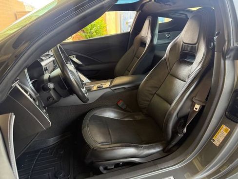 Used 2016 Chevrolet Corvette Stingray Coupe RWD image 30