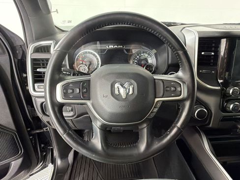 Used 2022 RAM 1500 Big Horn AWD/4WD image 11