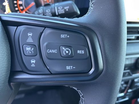 New 2026 Jeep Wrangler Unlimited Rubicon w/ Safety Group image 24