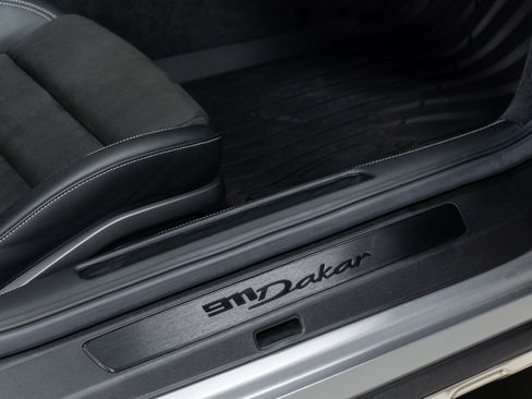 Certified 2024 Porsche 911 Dakar AWD/4WD image 32