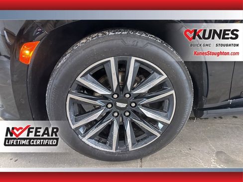 Used 2021 Cadillac Escalade Sport Platinum image 16