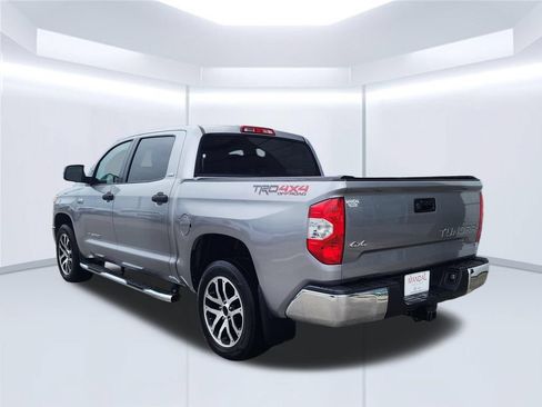 Used 2018 Toyota Tundra SR5 w/ SR5 Upgrade Package AWD/4WD image 6