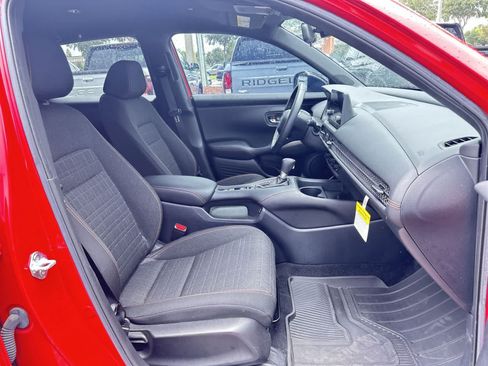 Used 2024 Honda HR-V Sport image 15