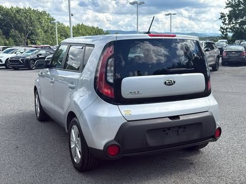 Used 2022 Kia Soul X-Line FWD image 7